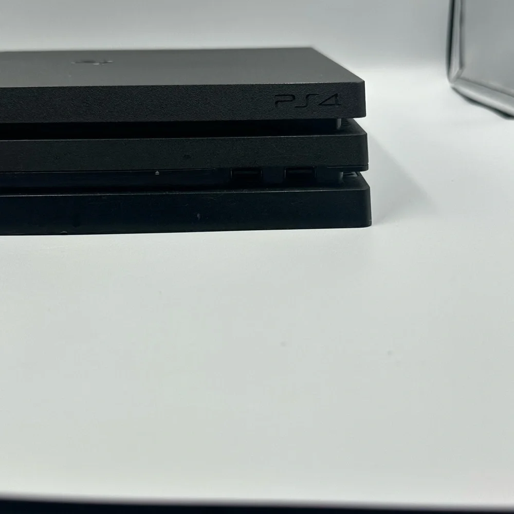 Sony PlayStation 4 PS4 Pro 4K Gaming System Console Only Model CUH-7215B